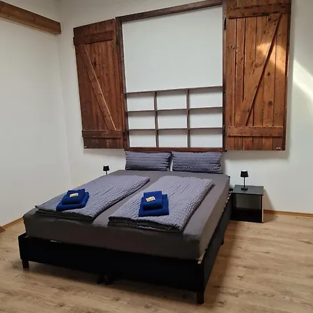 Moderne Grosse 2 Raumwohnung Mit Wlan, Vollausgestattete Kueche