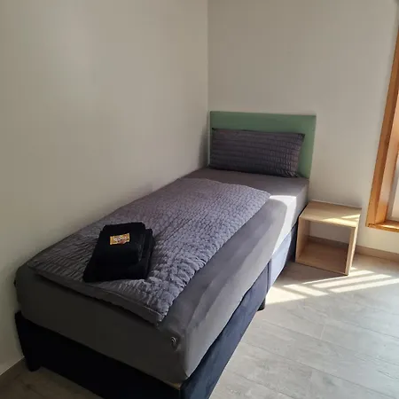 Moderne Grosse 2 Raumwohnung Mit Wlan, Vollausgestattete Kueche Stadtilm