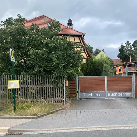 Moderne Grosse 2 Raumwohnung Mit Wlan, Vollausgestattete Kueche Apartment