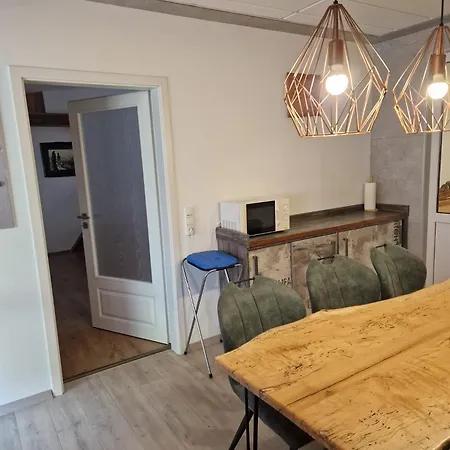 Apartment Moderne Grosse 2 Raumwohnung Mit Wlan, Vollausgestattete Kueche