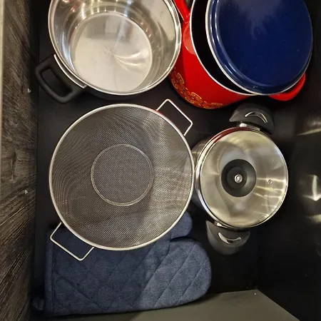Moderne Grosse 2 Raumwohnung Mit Wlan, Vollausgestattete Kueche Apartment *